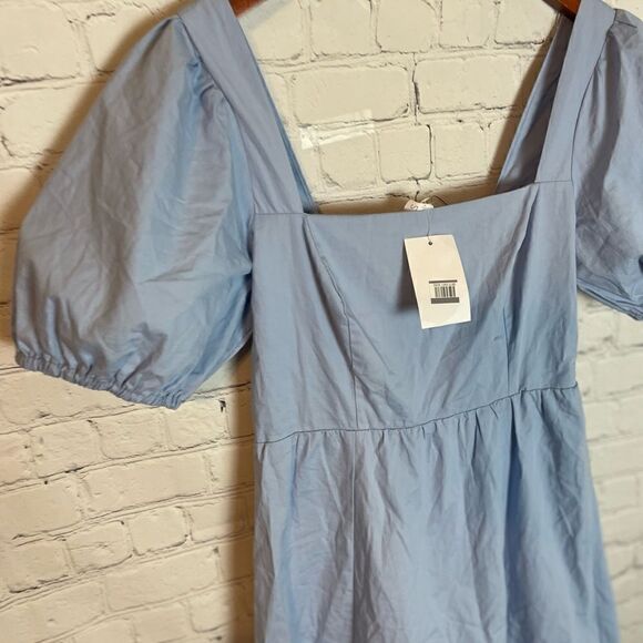 ASTR Poplin Tiered Midi Dress XS Puff Sleeve Blue NWT - Picture 3 of 12